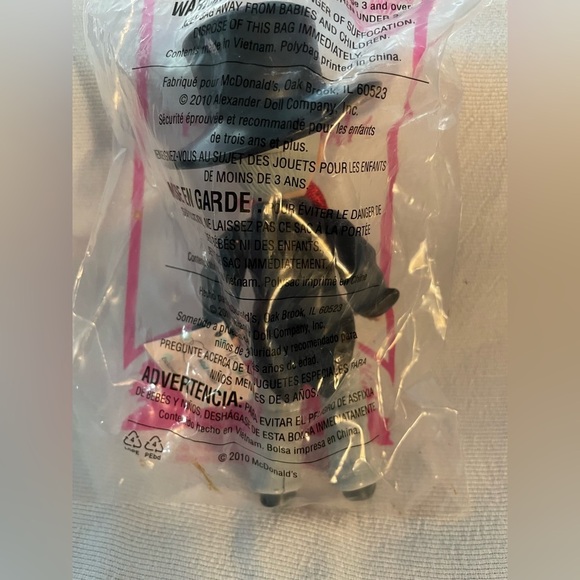 2010 Madame Alexander Doll Mad Hatter 
Happy Meal McDonalds. New Sealed - Picture 4 of 5